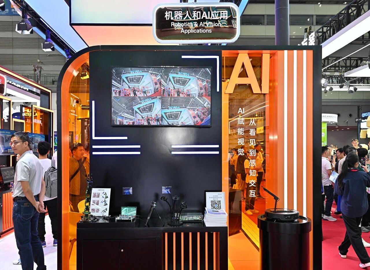 1761647945140599.jpg 7.jpg